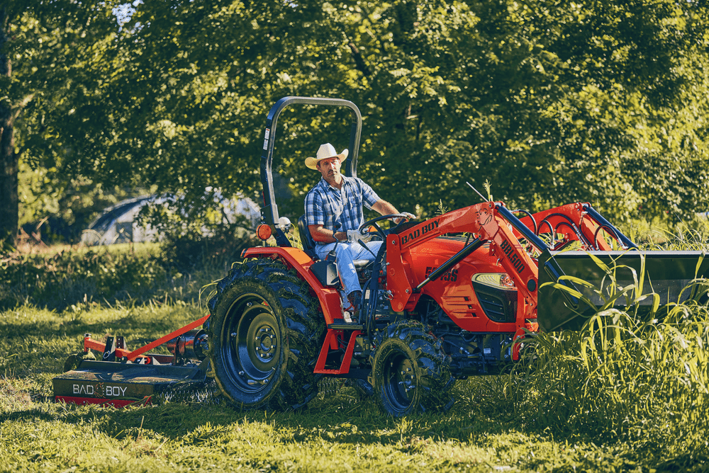 ぱくん Bad Boy 5045 Compact Utility — Schiltz Lawn & Garden